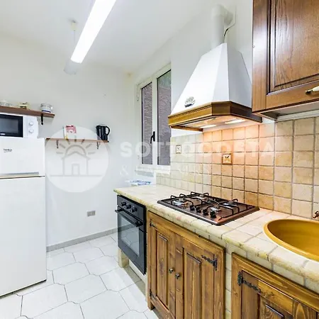 Apartment Renaissance